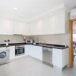 Serene Horizon - By Sch - D Apartament *
